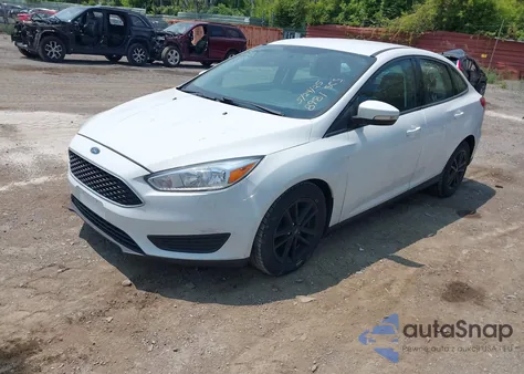 2016 Ford Focus Se z USA, uszkodzony, nr VIN 1FADP3F25GL348981